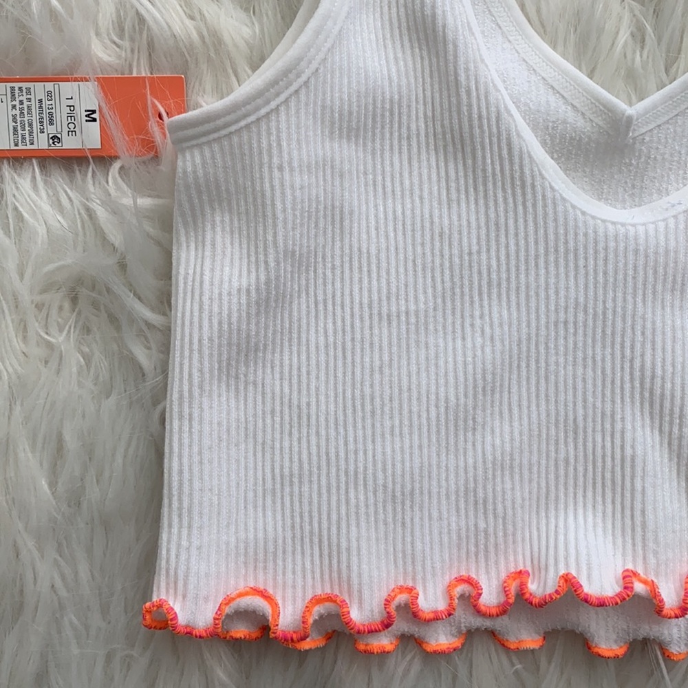 Colsie | Seamless Ribbed Cropped Tank Top - Picture 6 of 10